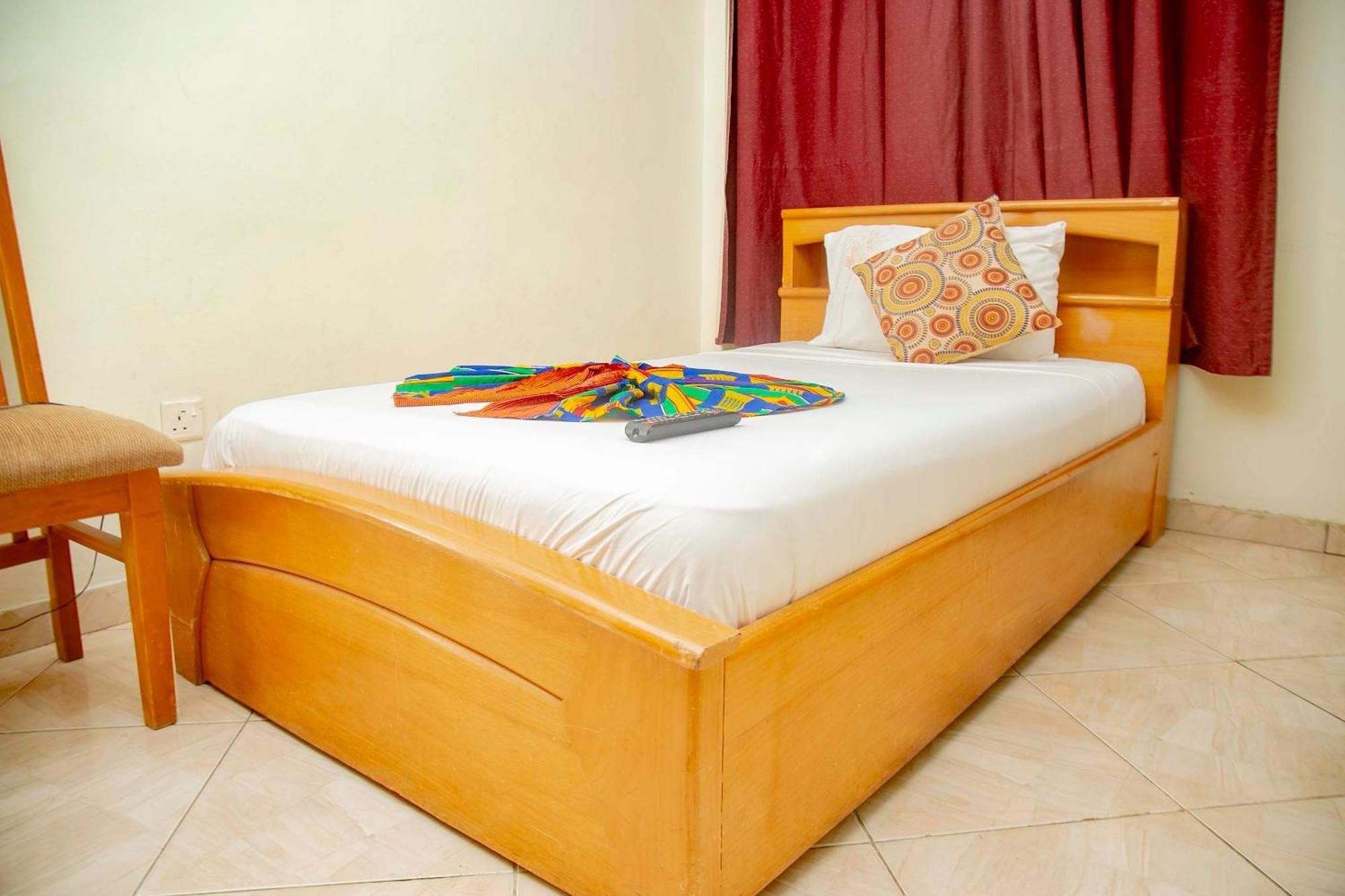 Brookvale Hotel Weija Zewnętrze zdjęcie