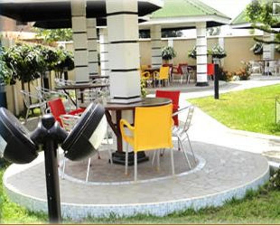 Brookvale Hotel Weija Zewnętrze zdjęcie